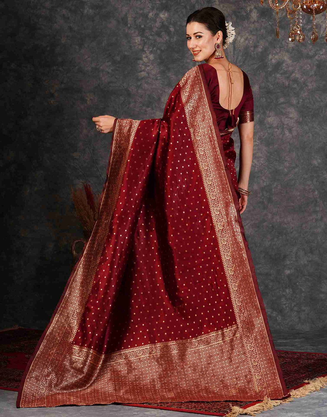 PANNUS Classic Maroon Zari Booti Saree