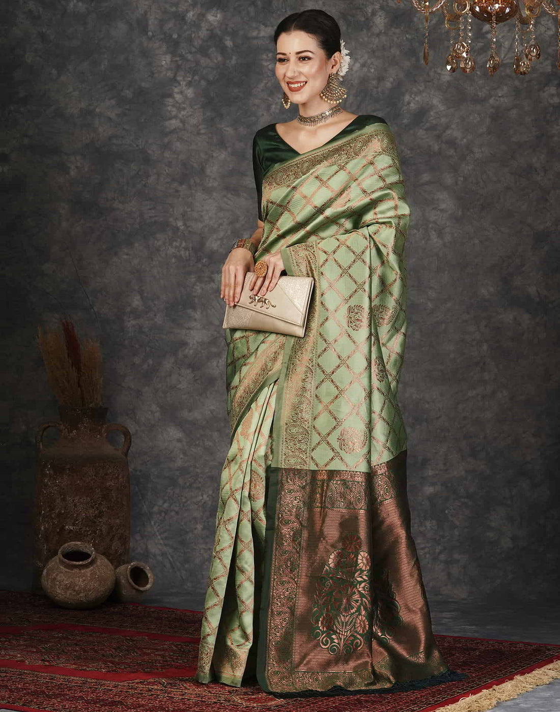 PANNUS Beige & Wine Trellis Saree