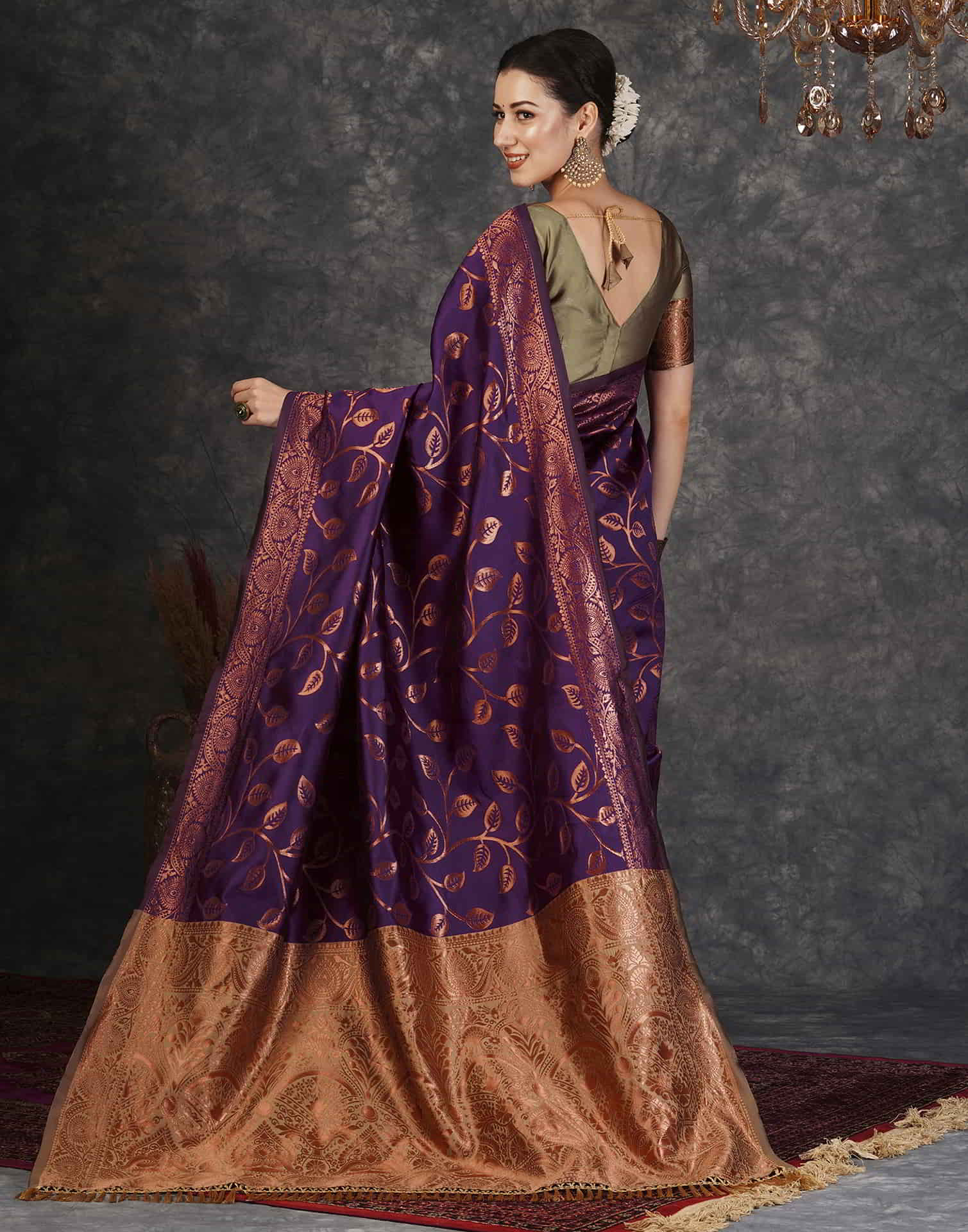 PANNUS Violet & Bronze Leaf Saree