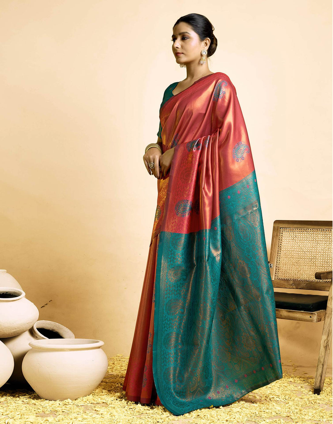 PANNUS Coral Jewel Handloom