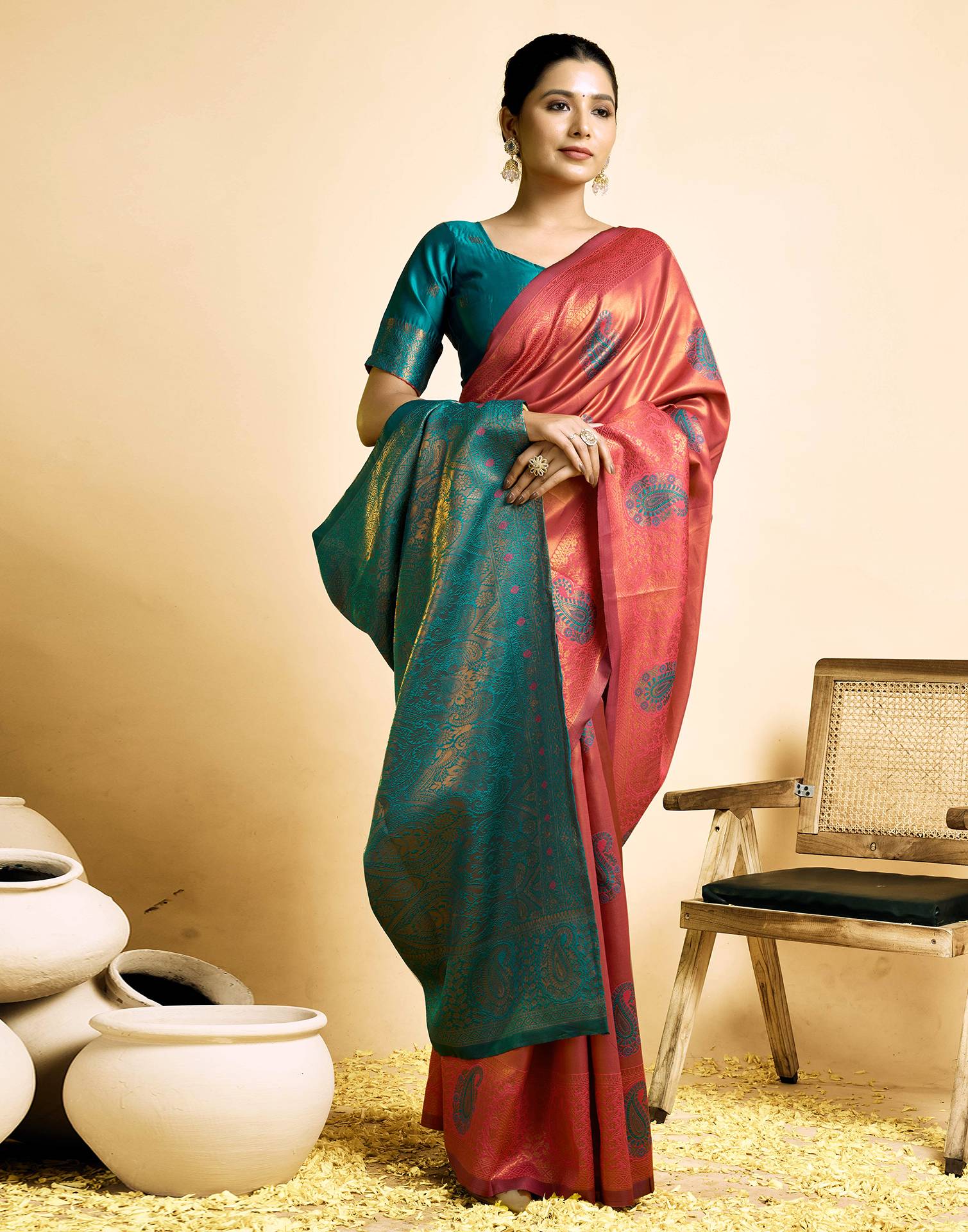 PANNUS Coral Jewel Handloom