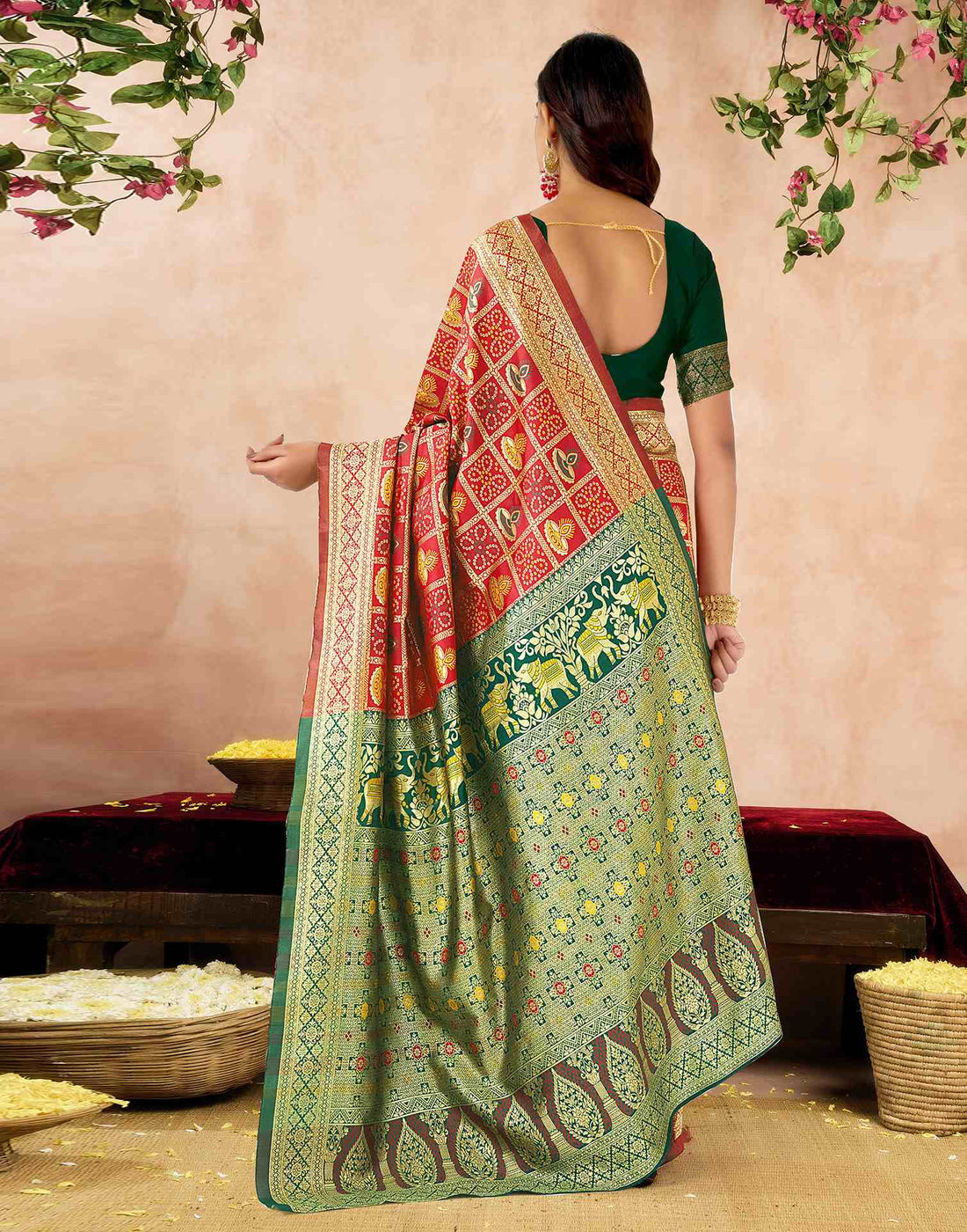 PANNUS Classic Red & Emerald Brocade