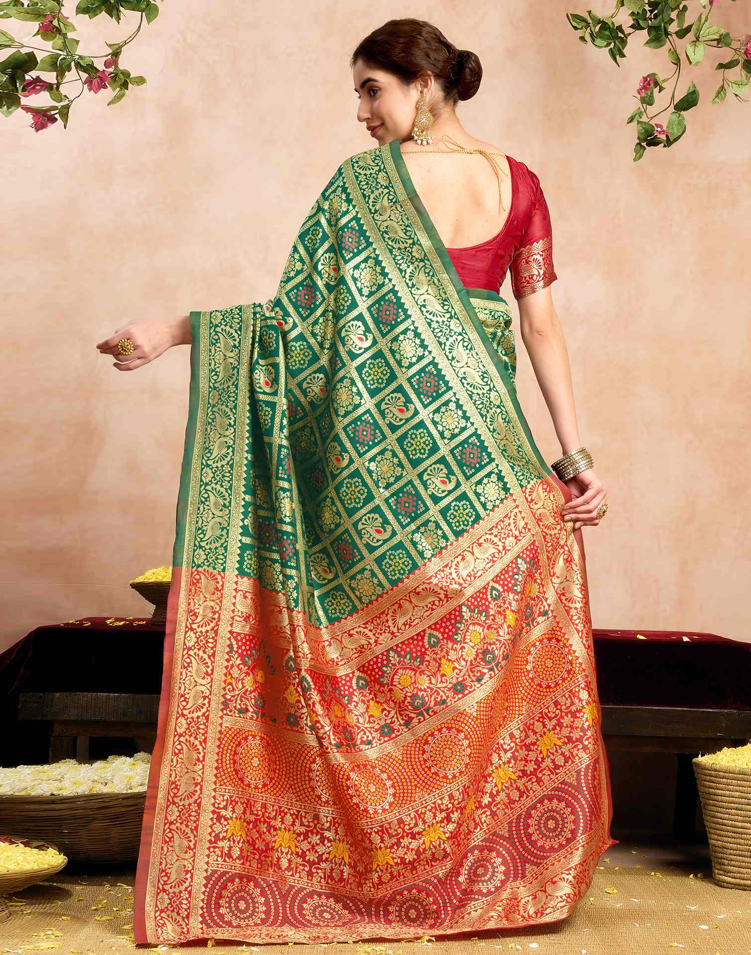 PANNUS Emerald & Red Bandhani Grid