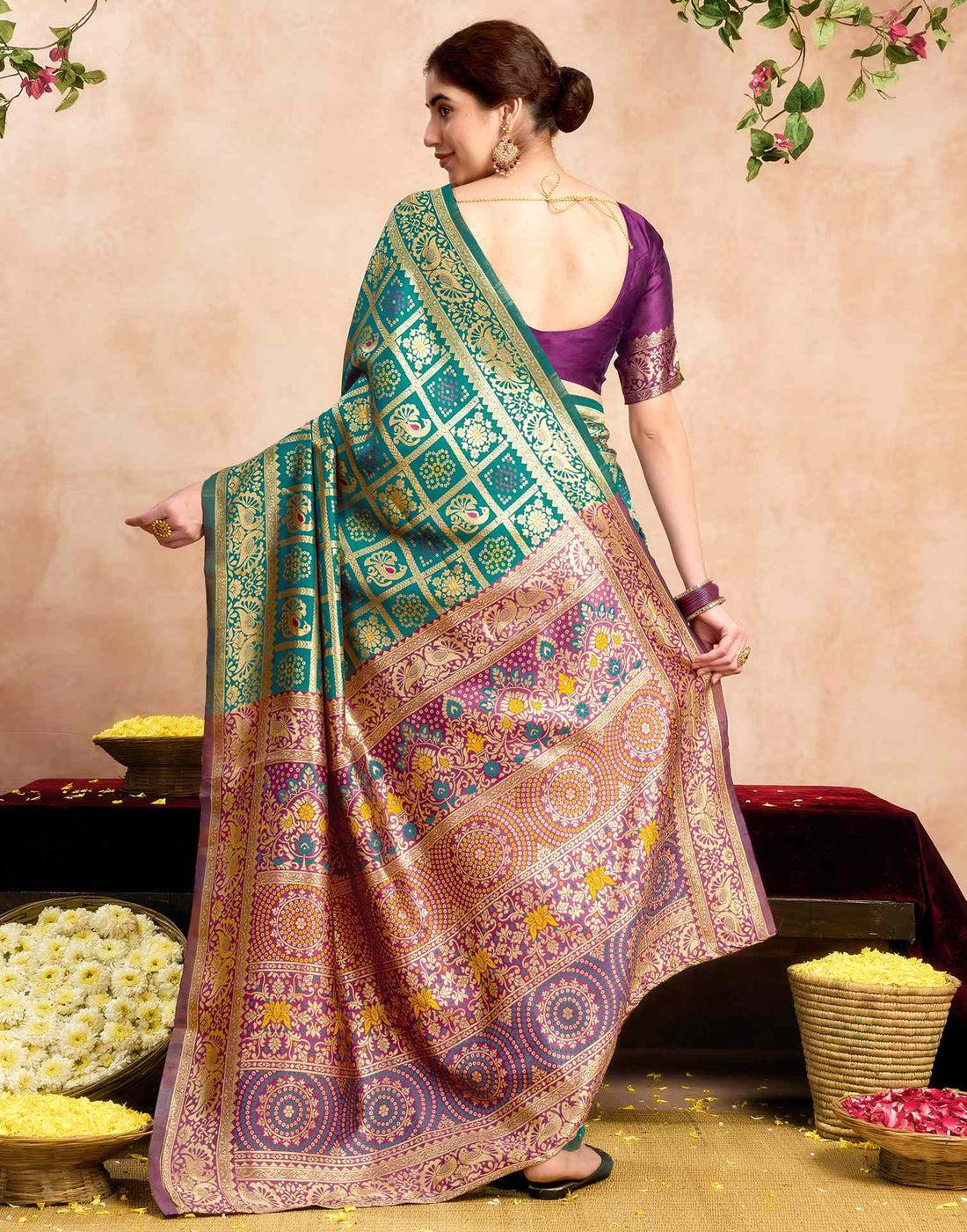 PANNUS Teal & Fuchsia Diamond Grid