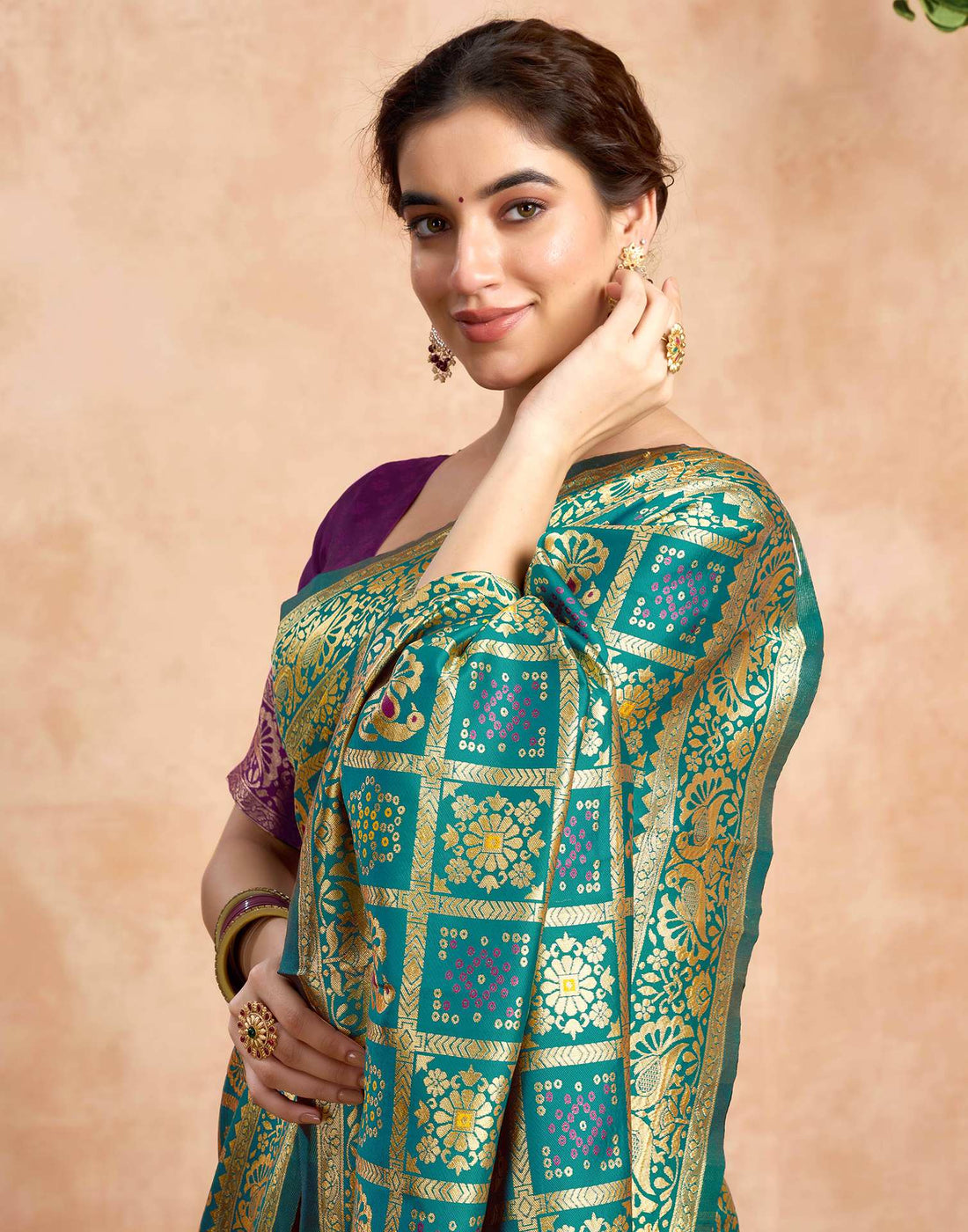 PANNUS Teal & Fuchsia Diamond Grid