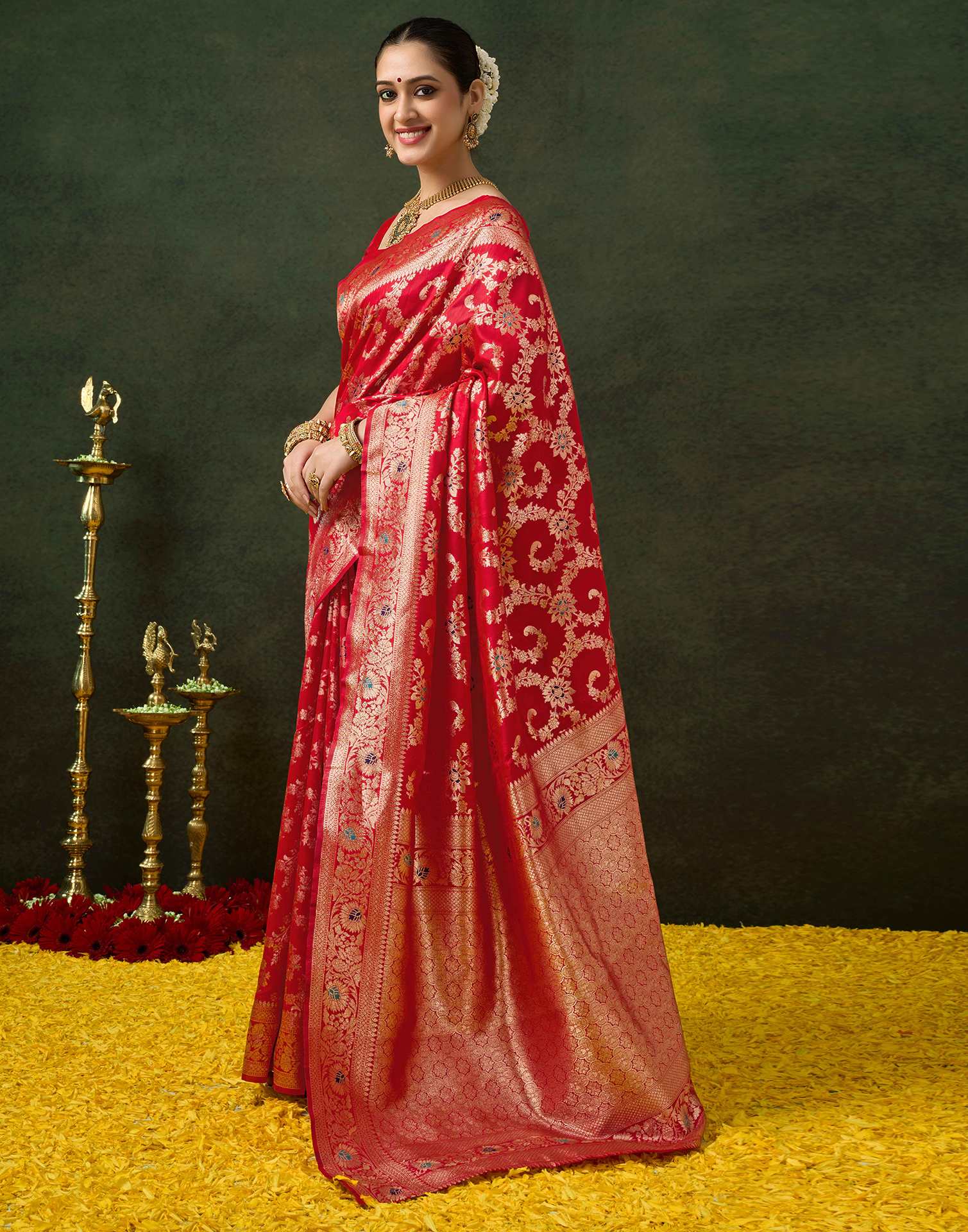 PANNUS Scarlet Bloom Silk Saree