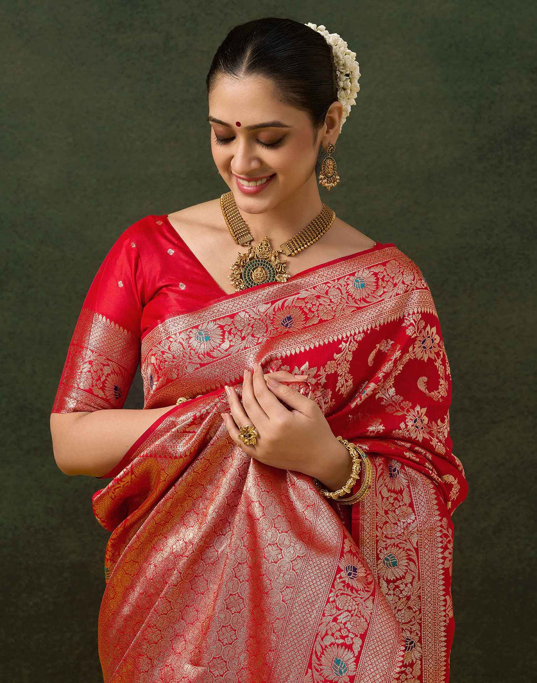 PANNUS Scarlet Bloom Silk Saree