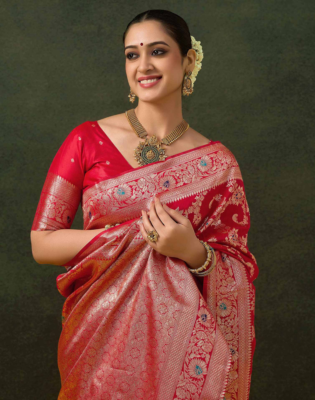 PANNUS Scarlet Bloom Silk Saree