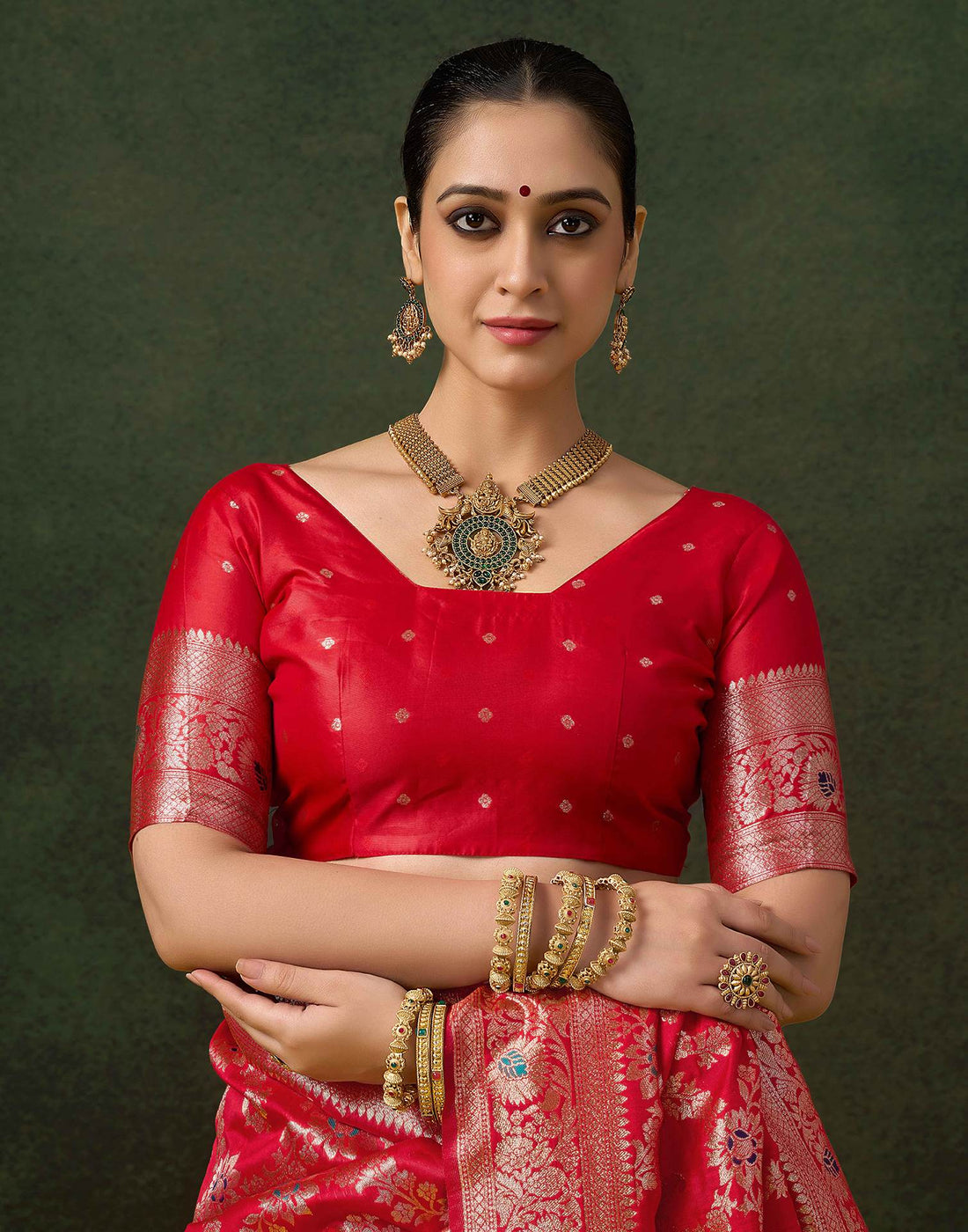 PANNUS Scarlet Bloom Silk Saree