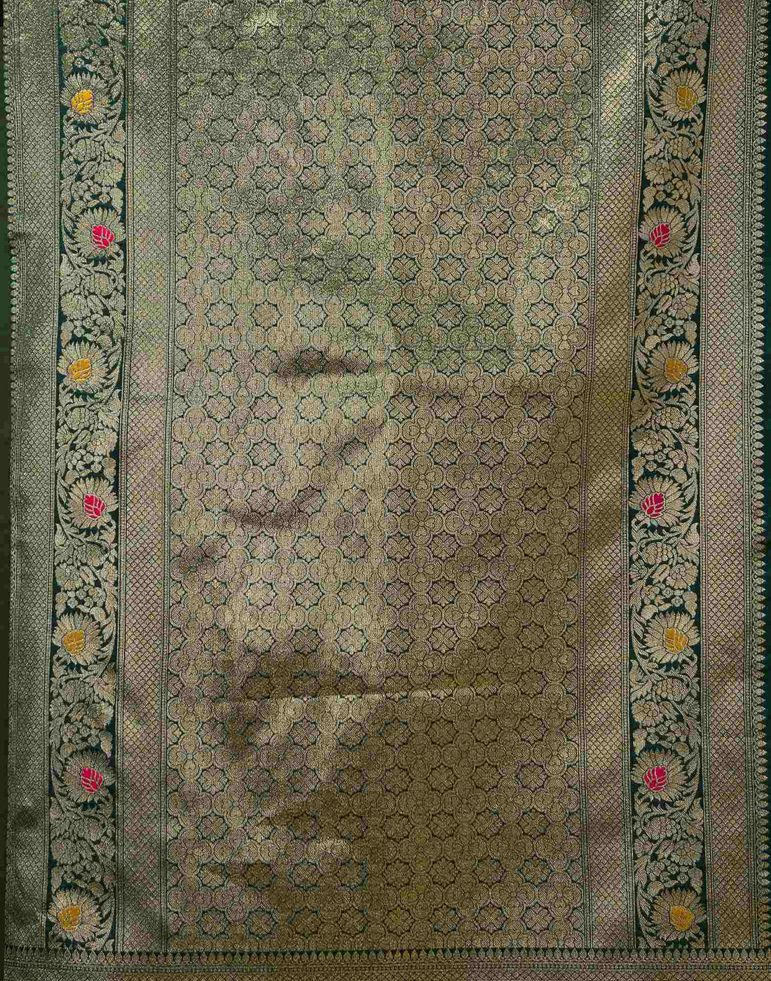 PANNUS Forest Green Glory Saree