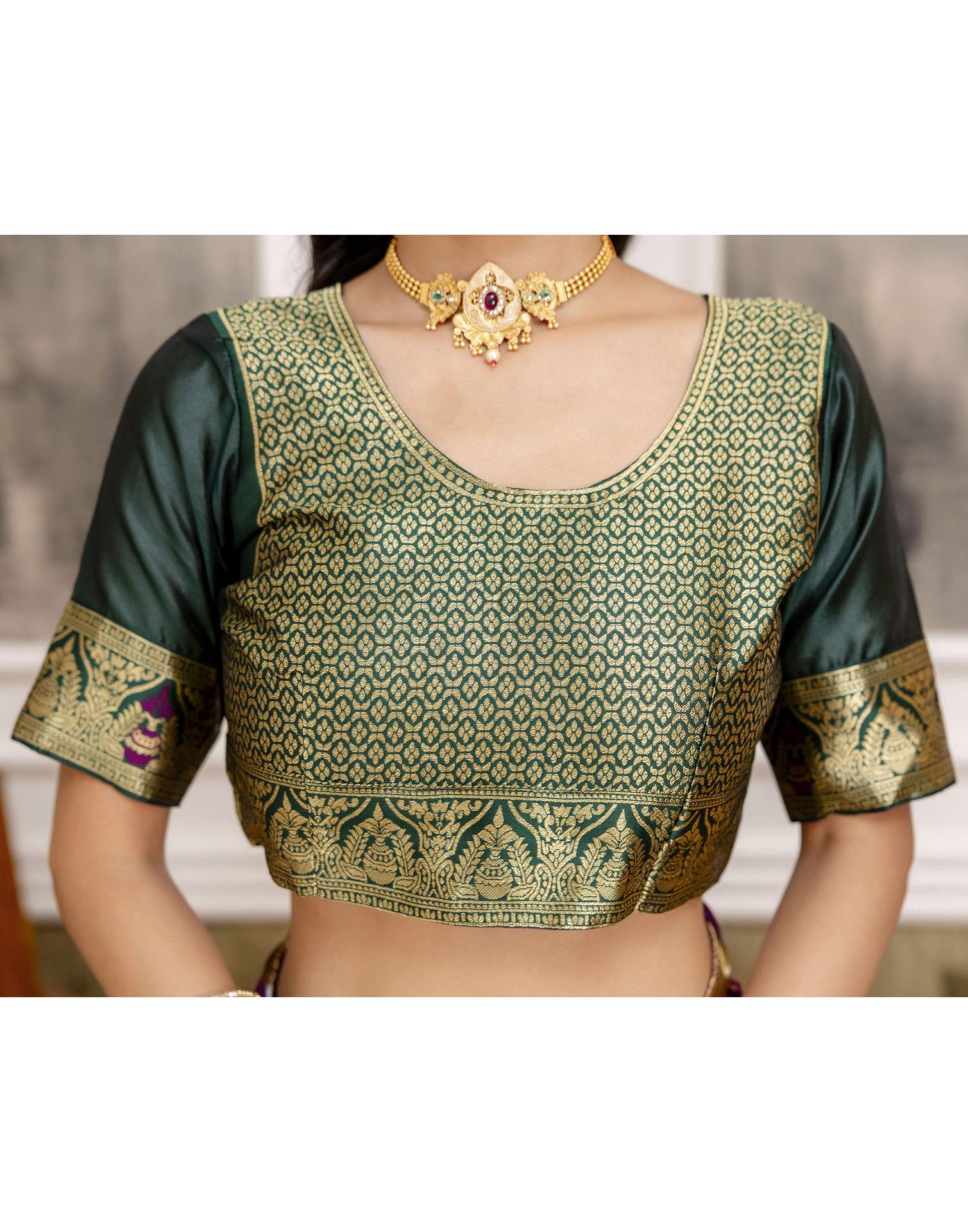 PANNUS Violet Peacock Brocade